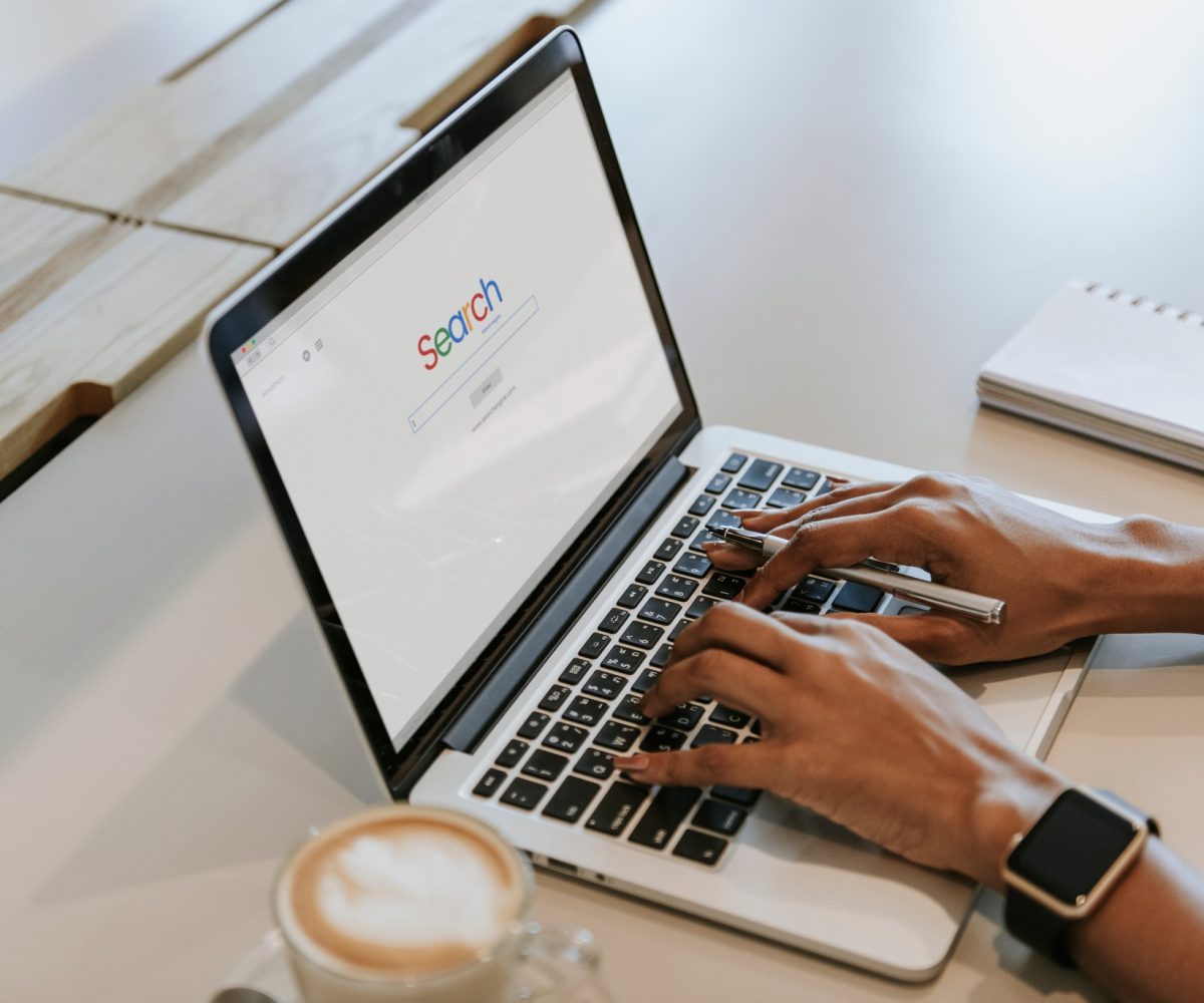 Search engine on a computer